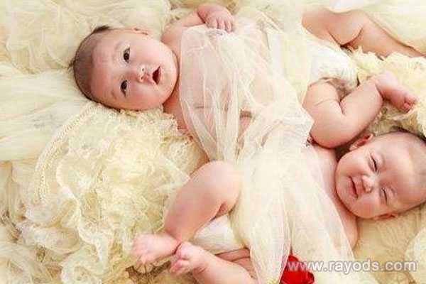 乌克兰代怀小孩找人,试管婴儿双胞胎一般几个月才能够稳定？